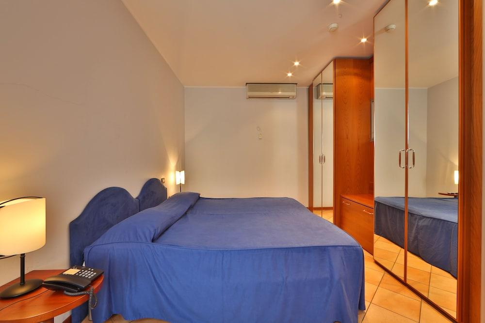 Residence San Giusto Trieste Exterior foto