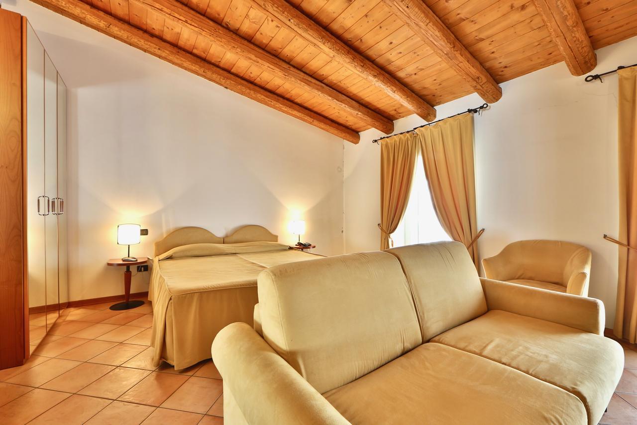 Residence San Giusto Trieste Exterior foto